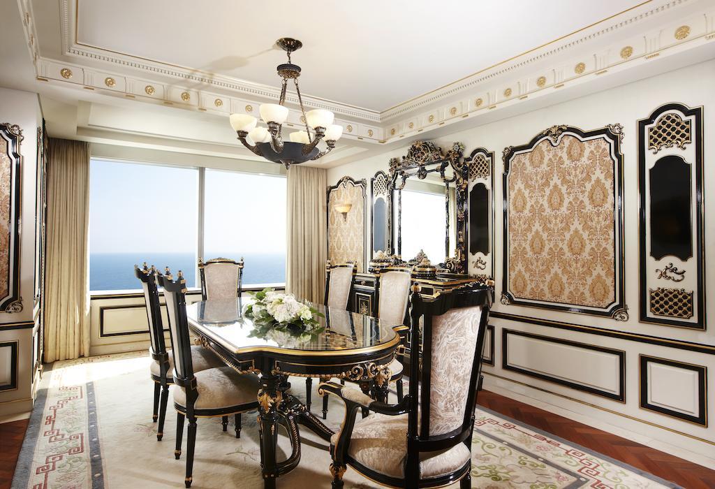 Haeundae Grand Hotel Пусан Екстериор снимка A dining room